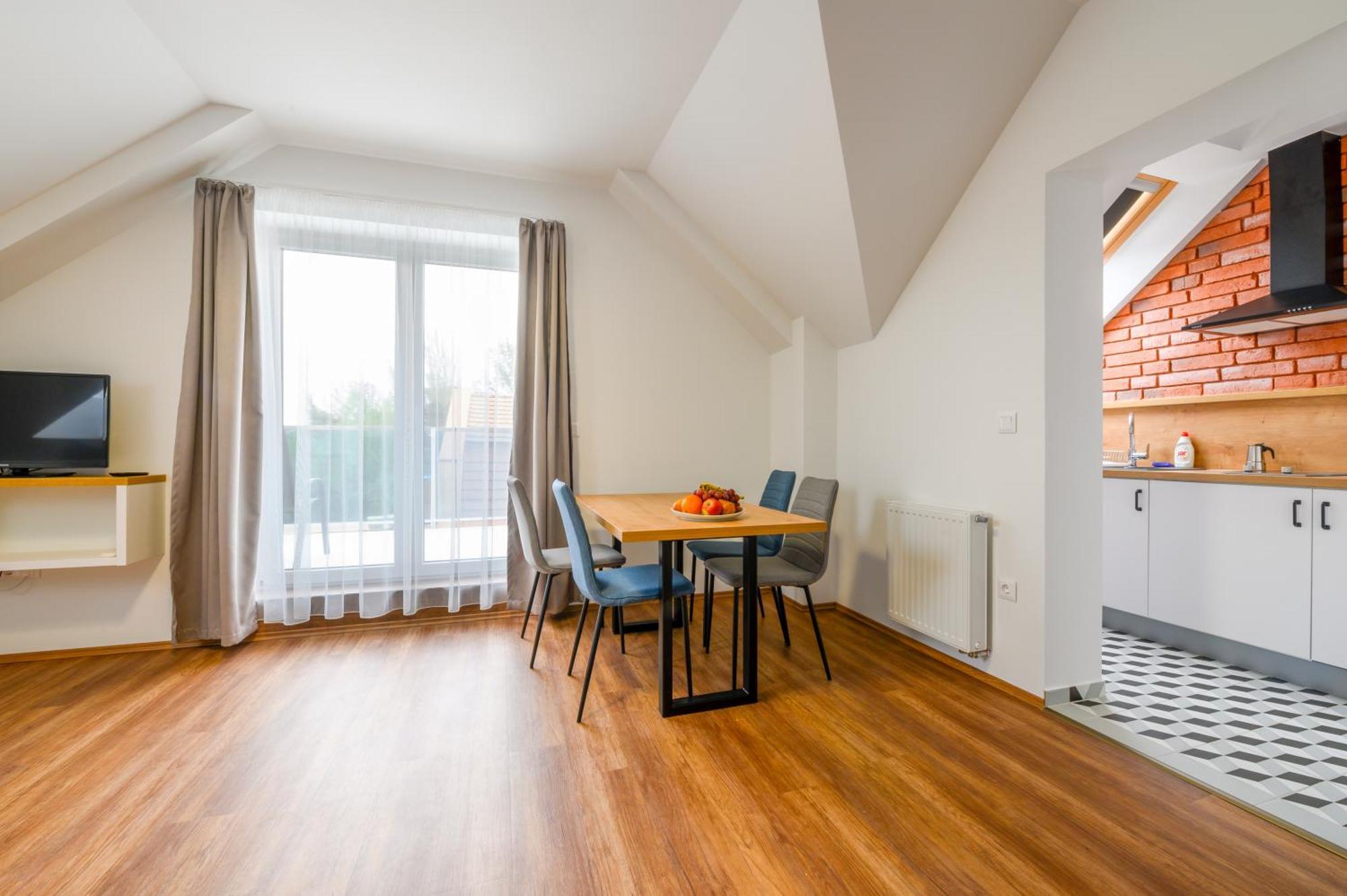 Berill Suites Sárvár Exterior foto